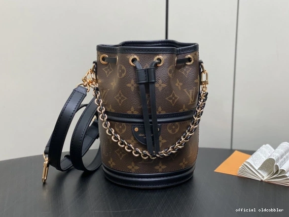 Official oldcobbler VUITTON Bag-14*20.5*14CM LOUIS Canoe New 0816